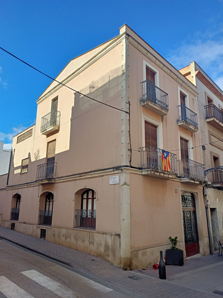 Habitatge del carrer Montserrat 11