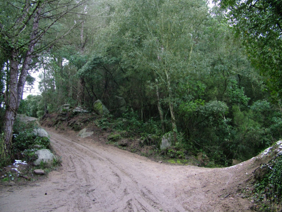 Joan Piera (2009). Geoportal del Patrimoni. Departament de Cultura de la Generalitat de Catalunya.