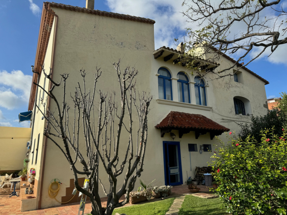 Vista de la façana posterior. 