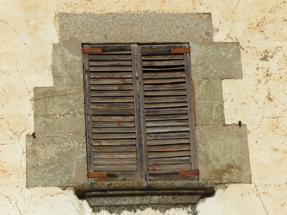 Detall d'una finestra.