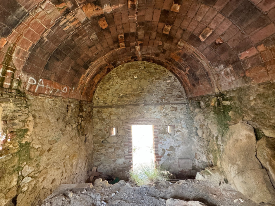 Detall de la volta i espai interior.