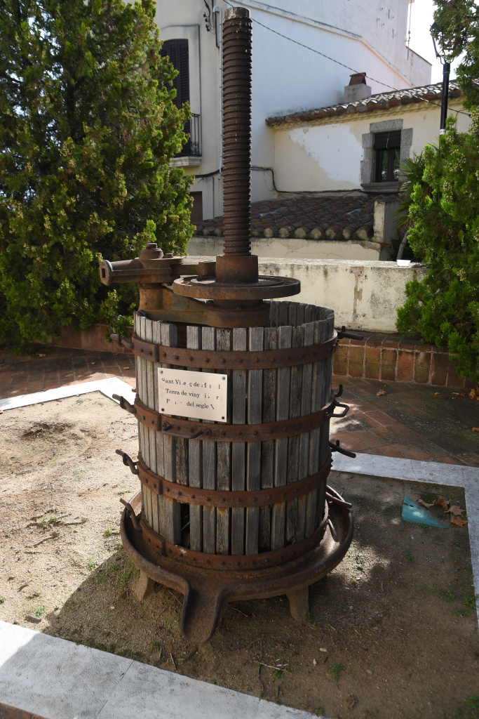 Premsa vertical de gàbia.