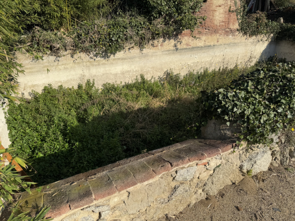 Safareig al costat de la Font d'en Cinto. 