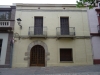 Façana de la casa de Joan Navarra a la plaça de Barelona